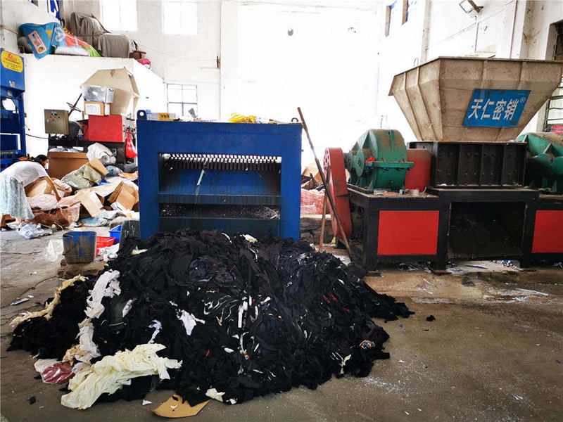 ���b�N����˾