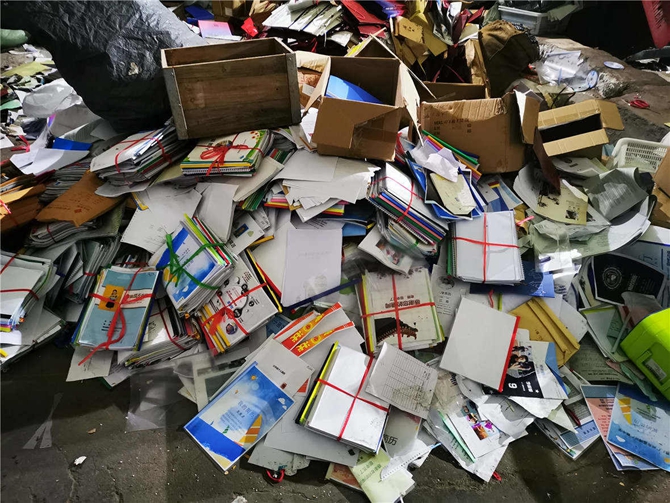 �n������